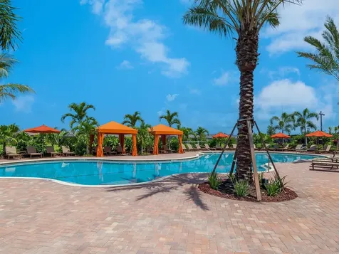 8700 Trattoria Terrace Sarasota FL 34238