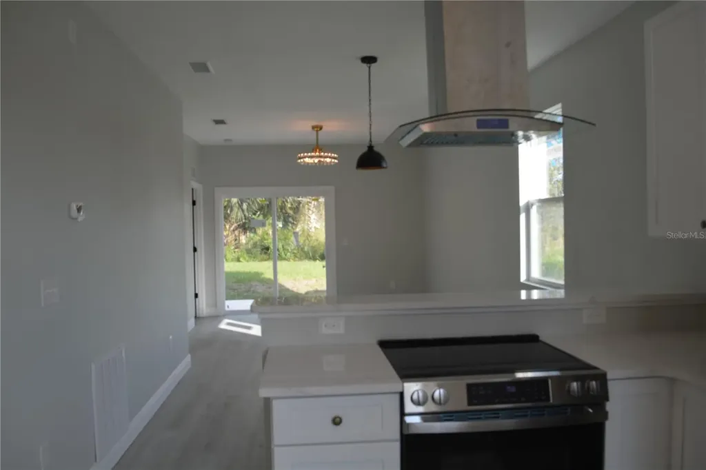 2221 Sipes Avenue Sanford FL 32771