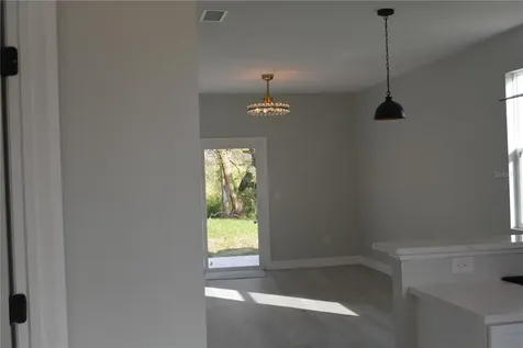 2221 Sipes Avenue Sanford FL 32771