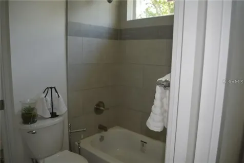 2221 Sipes Avenue Sanford FL 32771