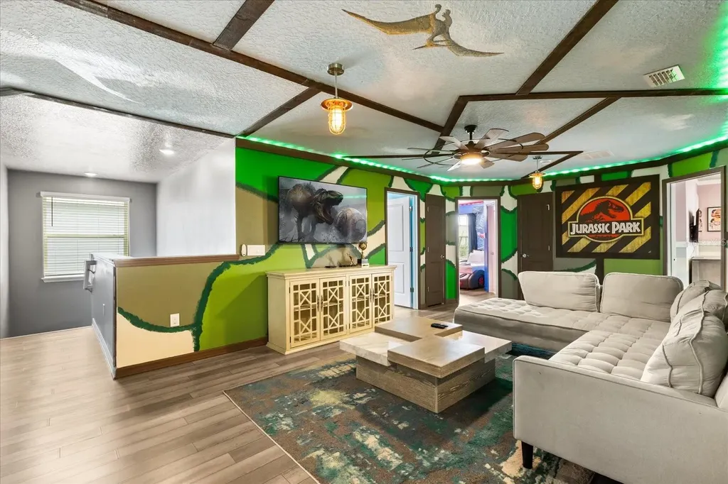 2210 Lelani Circle Davenport FL 33897