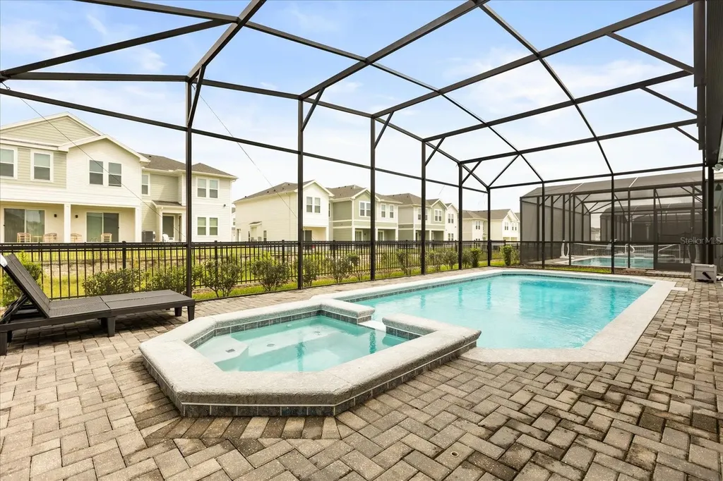 2210 Lelani Circle Davenport FL 33897