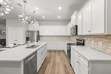 2210 Lelani Circle Davenport FL 33897