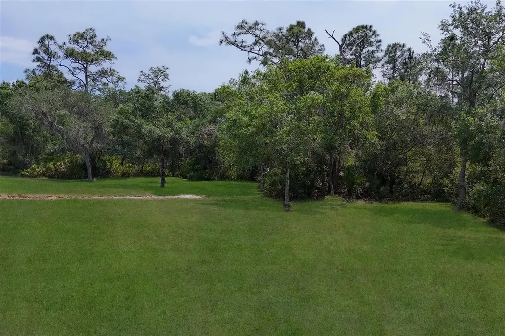 20706 79th Avenue E Bradenton FL 34202