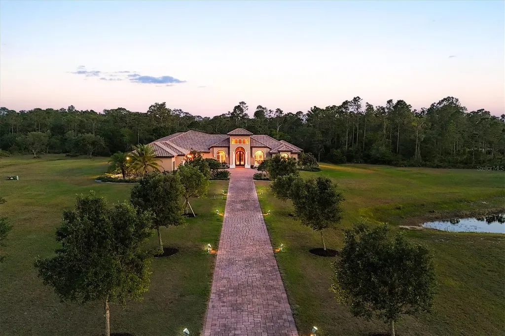 20706 79th Avenue E Bradenton FL 34202