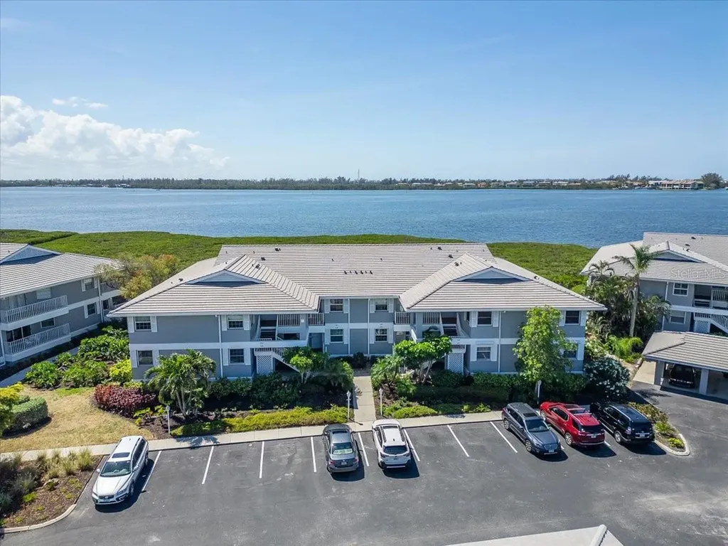 1343 Perico Point Circle Bradenton FL 34209