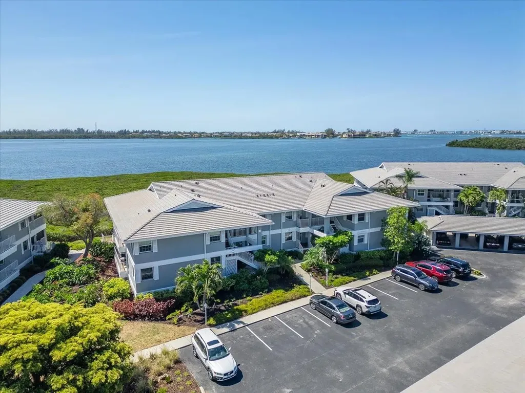 1343 Perico Point Circle Bradenton FL 34209