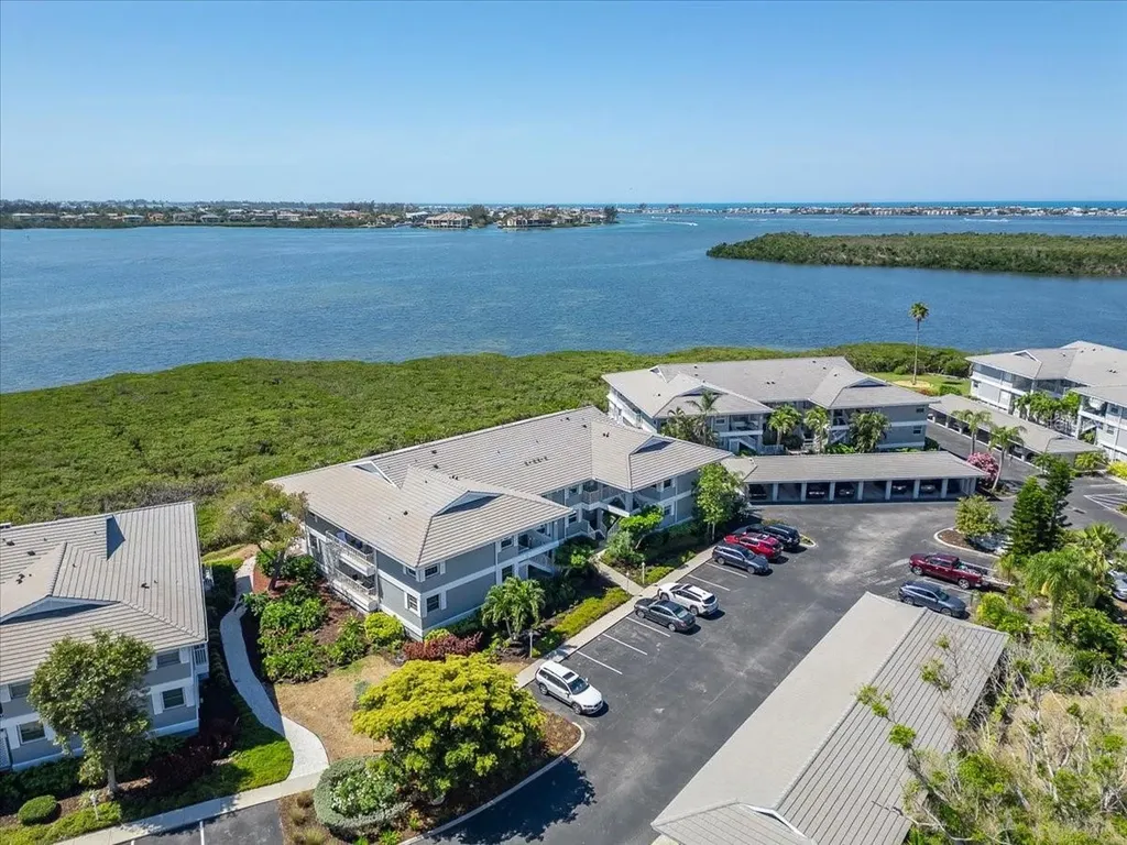 1343 Perico Point Circle Bradenton FL 34209
