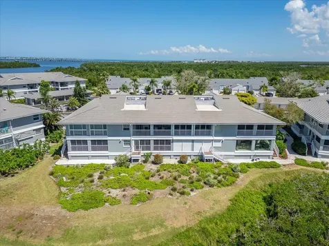 1343 Perico Point Circle Bradenton FL 34209