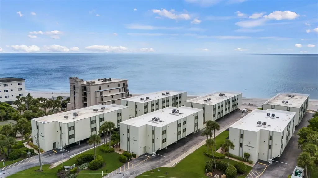 2810 N Beach Road Englewood FL 34223