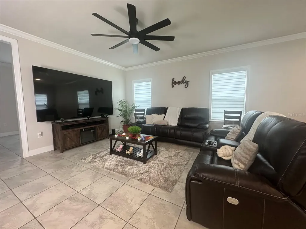 2936 Slough Creek Drive Kissimmee FL 34744