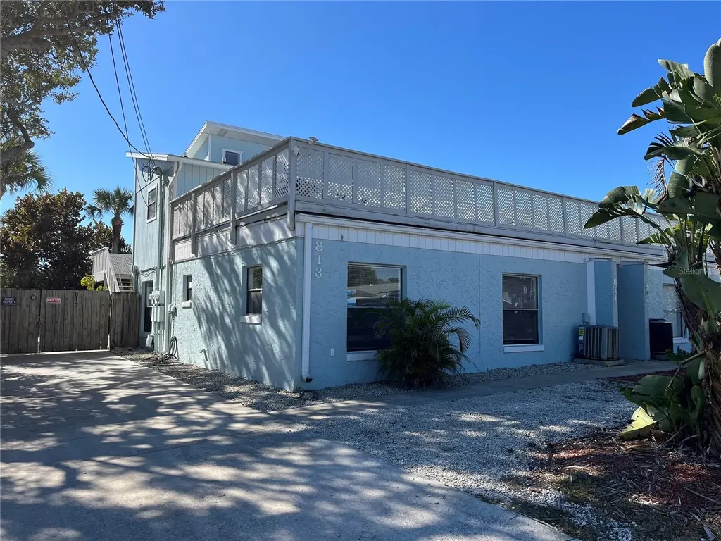 813 Hope Avenue New Smyrna Beach FL 32169