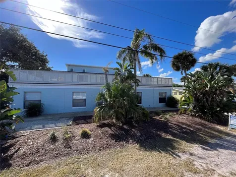 813 Hope Avenue New Smyrna Beach FL 32169