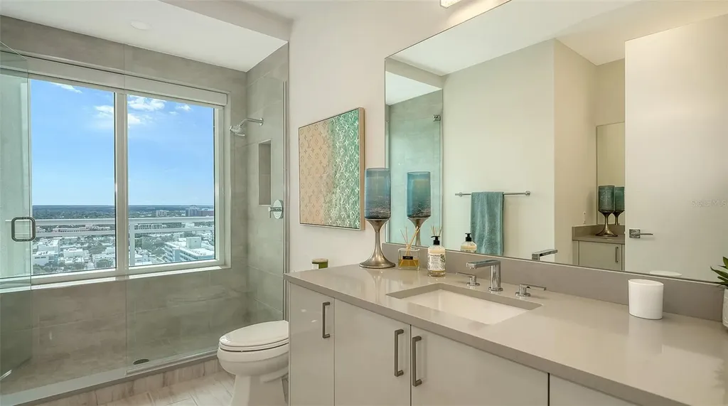 540 N Tamiami Trail Sarasota FL 34236