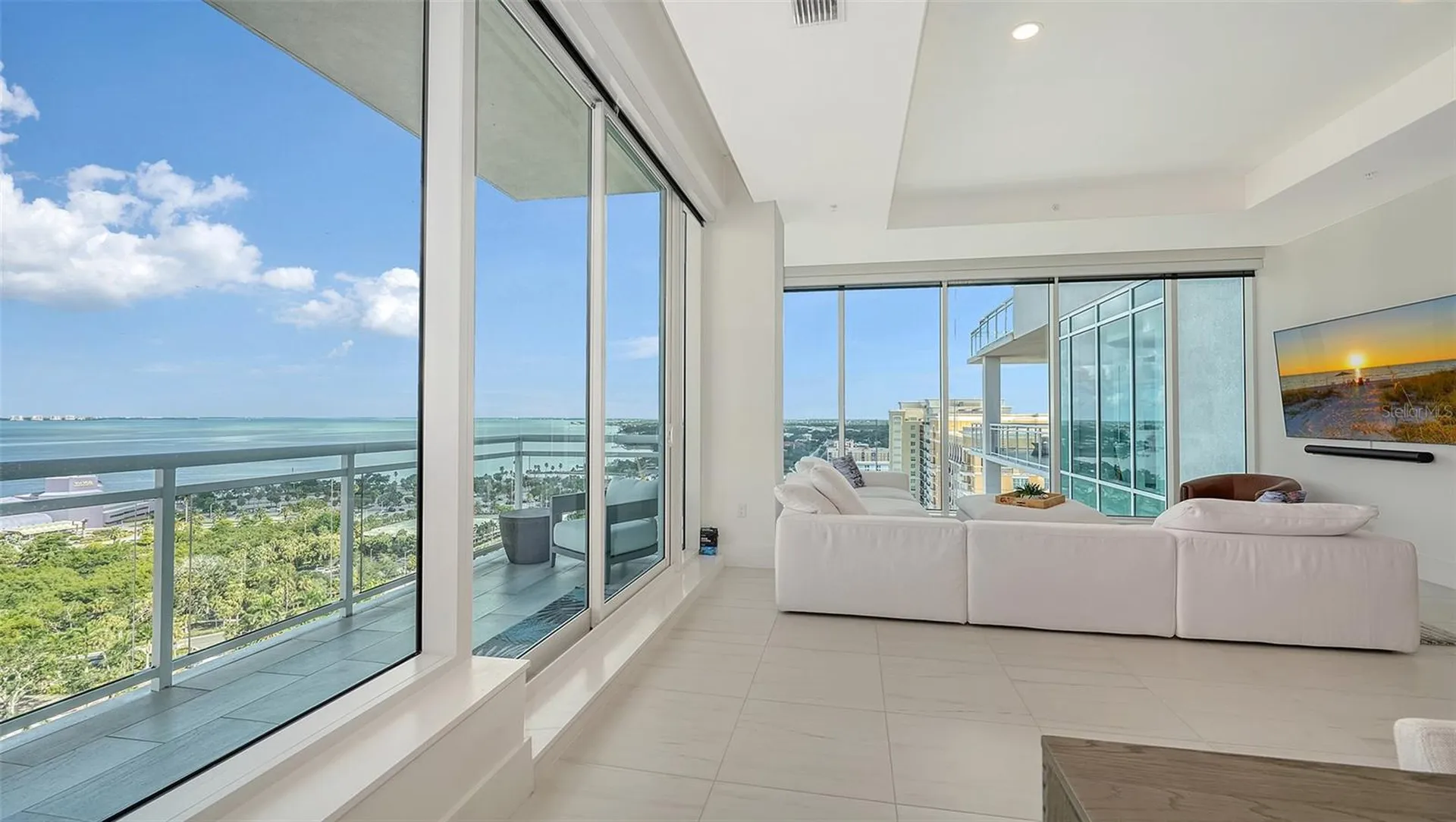 540 N Tamiami Trail Sarasota FL 34236