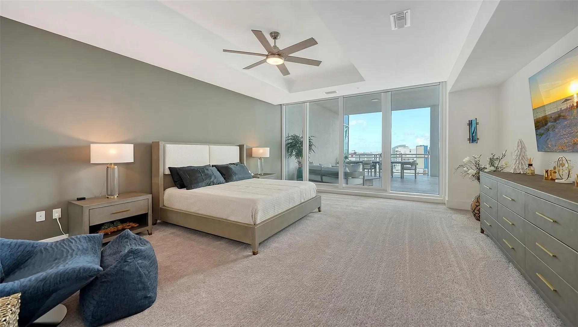 540 N Tamiami Trail Sarasota FL 34236