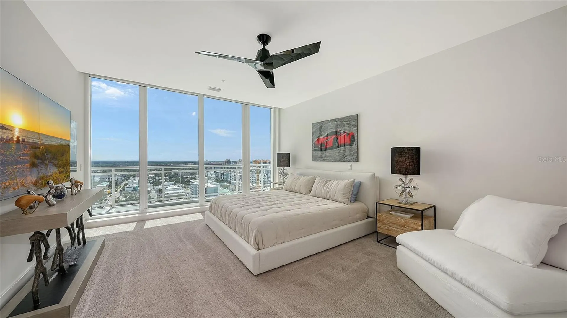 540 N Tamiami Trail Sarasota FL 34236
