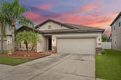 4739 Woods Landing Lane Tampa FL 33619