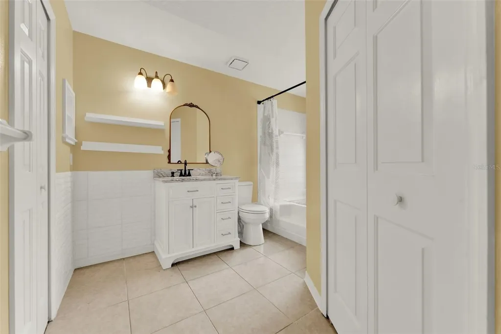 32645 Red Oak Drive Eustis FL 32736