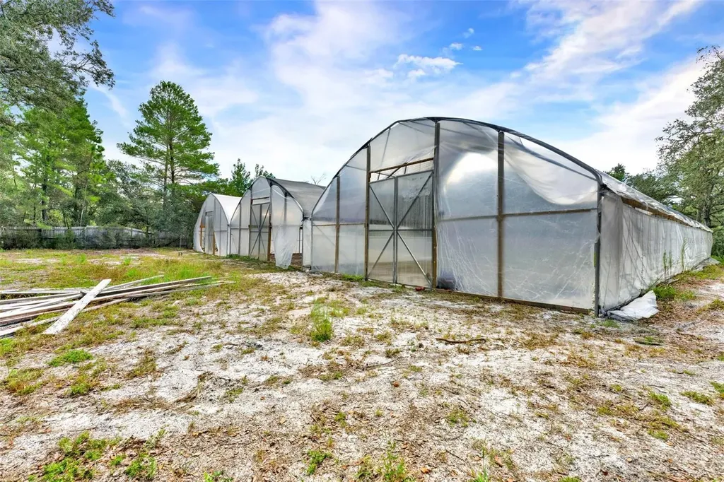 32645 Red Oak Drive Eustis FL 32736