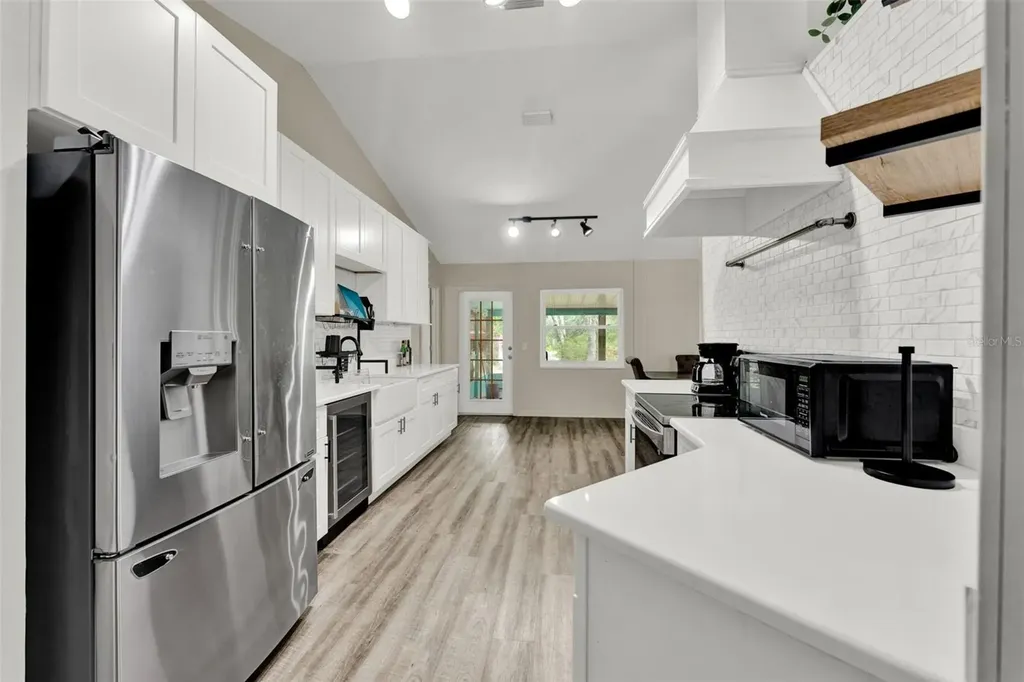 32645 Red Oak Drive Eustis FL 32736