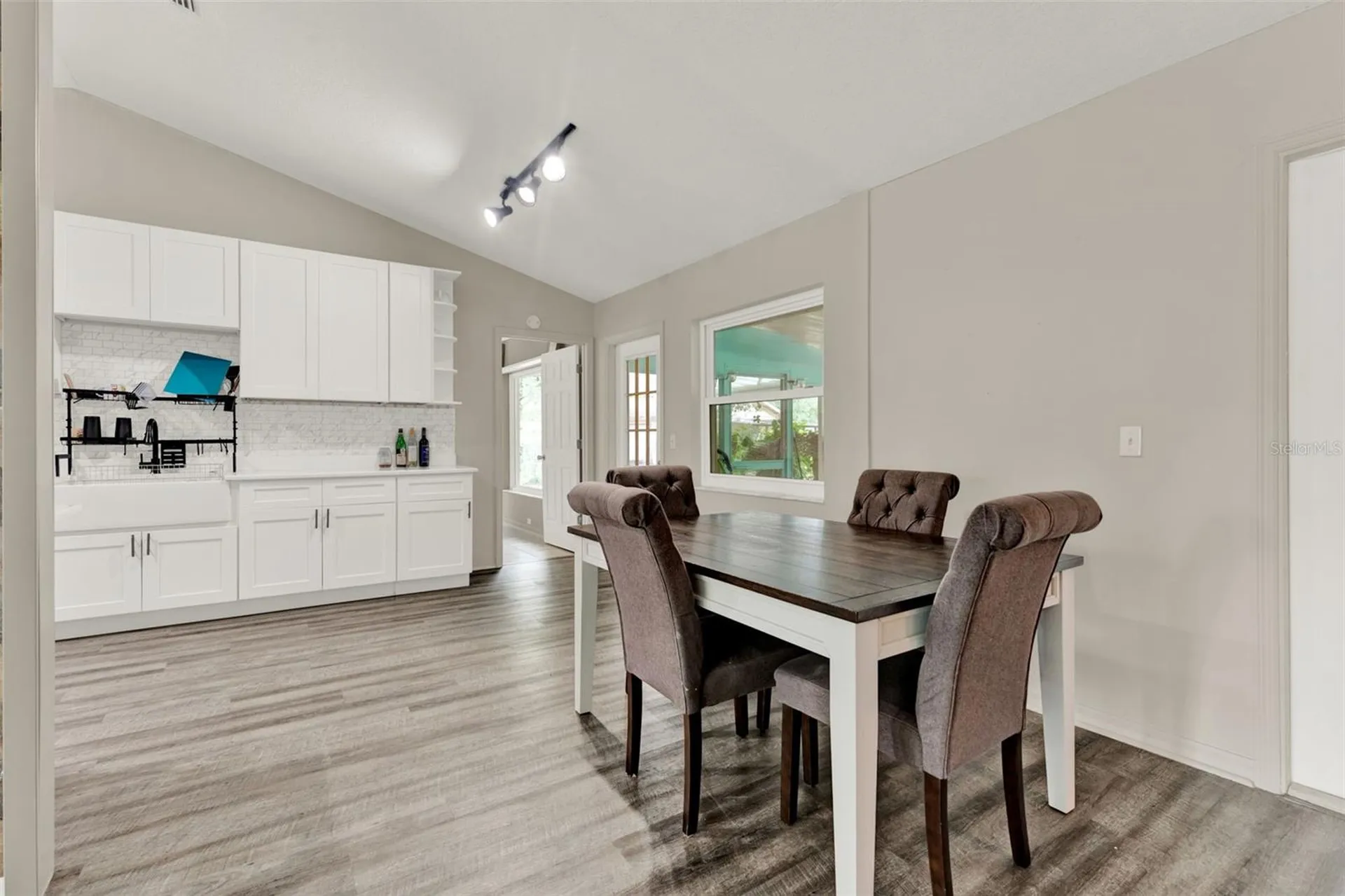 32645 Red Oak Drive Eustis FL 32736