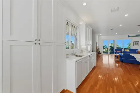 106 2nd Avenue St Pete Beach FL 33706