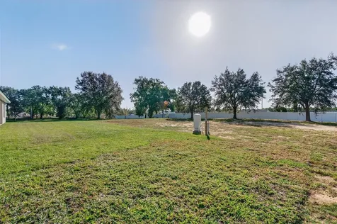 36951 Hidden View Dade City FL 33523
