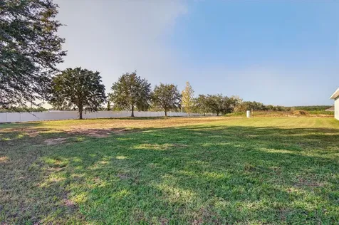 36951 Hidden View Dade City FL 33523