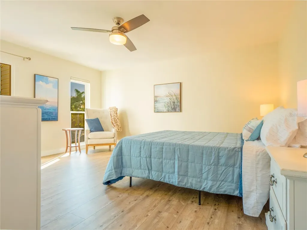 3250 E Debazan Avenue St Pete Beach FL 33706