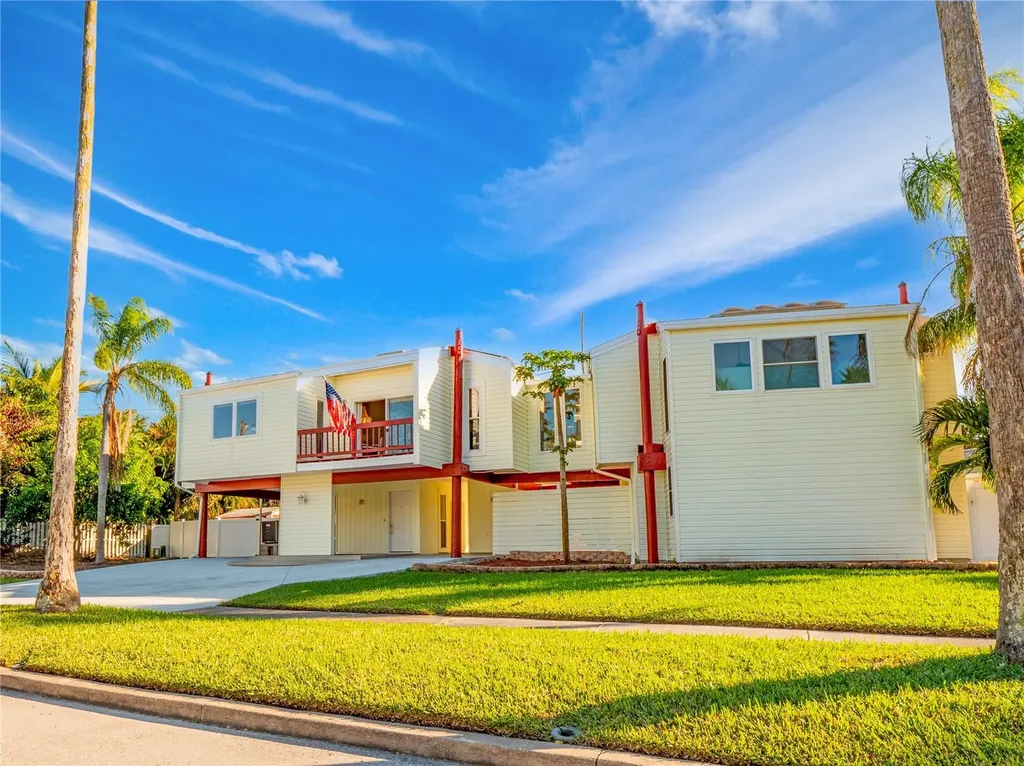 3250 E Debazan Avenue St Pete Beach FL 33706