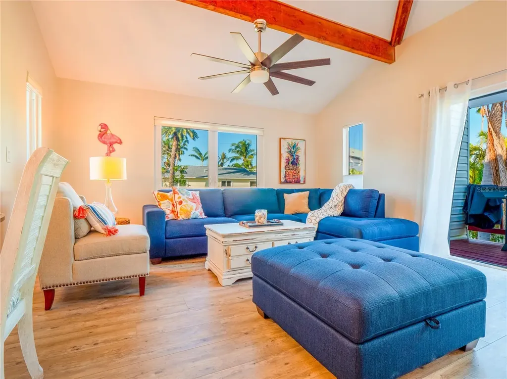3250 E Debazan Avenue St Pete Beach FL 33706