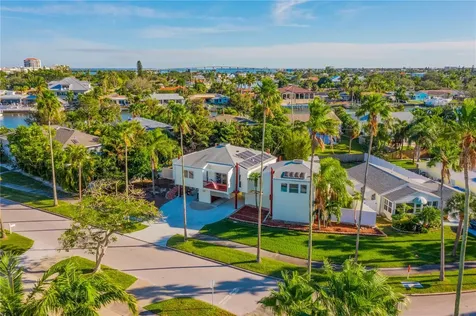 3250 E Debazan Avenue St Pete Beach FL 33706