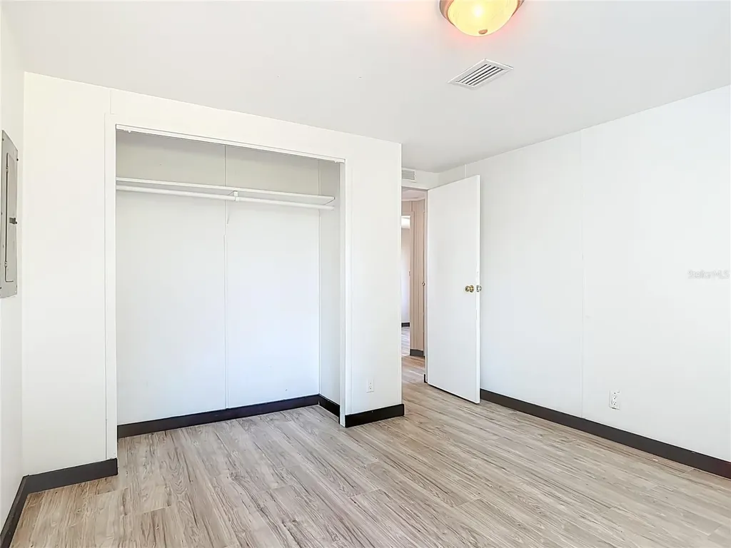 1585 Tuscaloosa Avenue Daytona Beach FL 32117