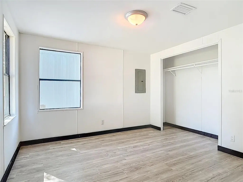 1585 Tuscaloosa Avenue Daytona Beach FL 32117