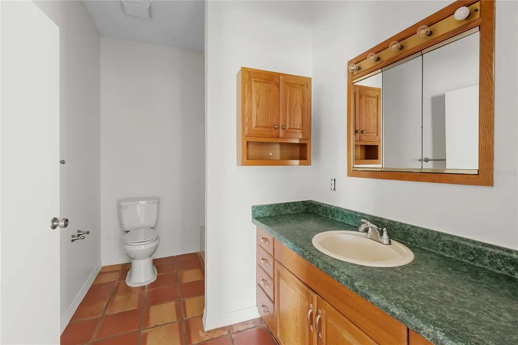 17401 S Highway 475 Summerfield FL 34491