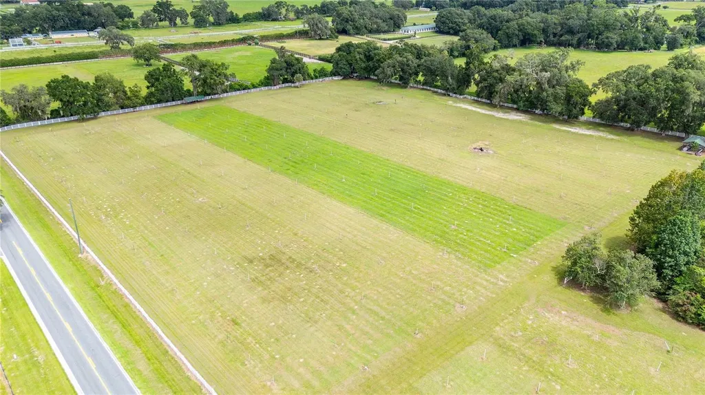 17401 S Highway 475 Summerfield FL 34491