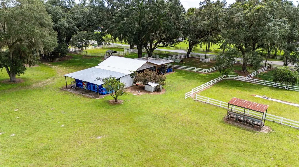 17401 S Highway 475 Summerfield FL 34491