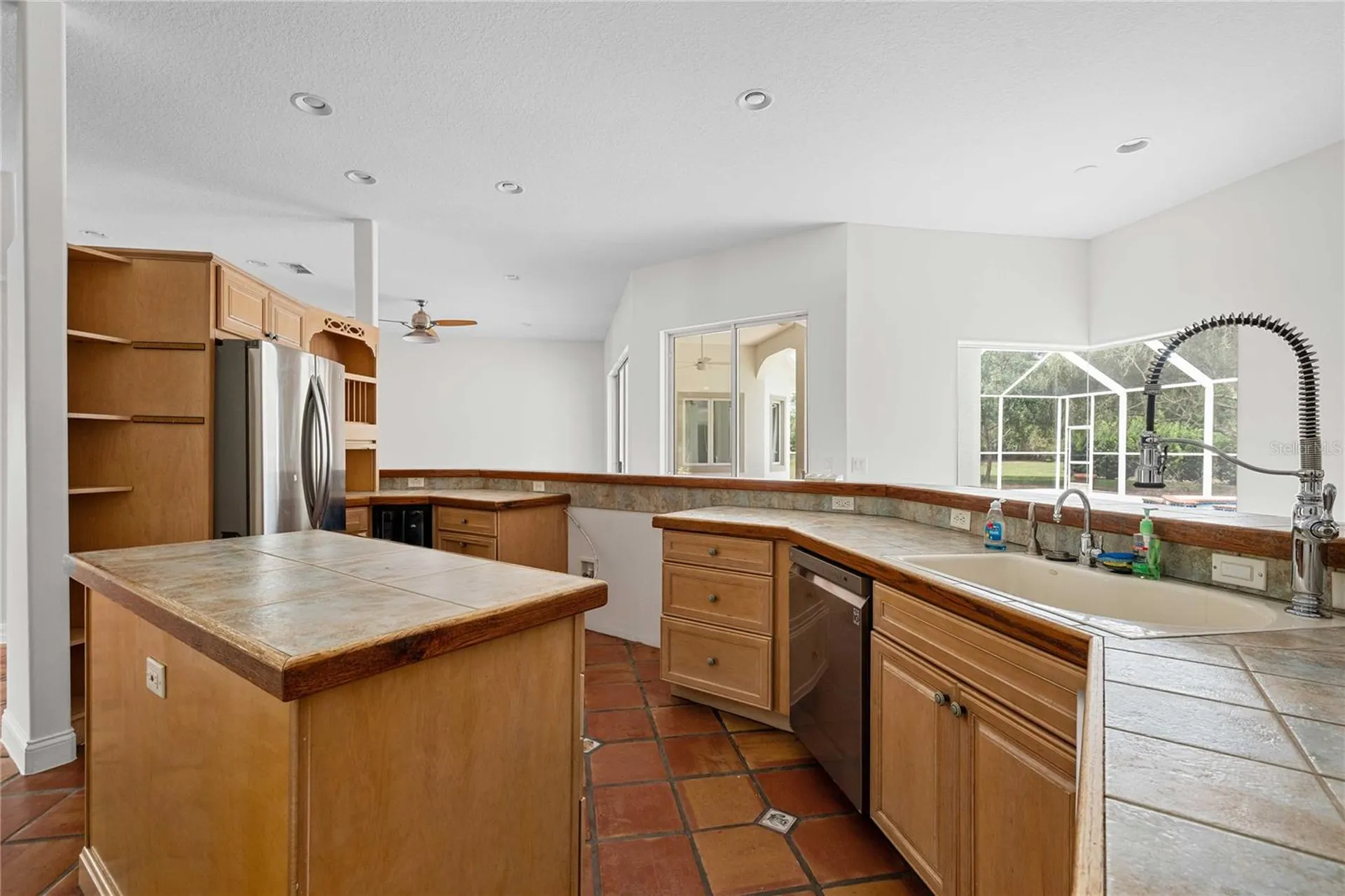 17401 S Highway 475 Summerfield FL 34491