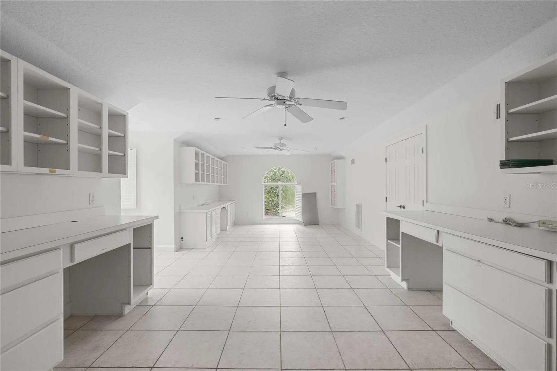 17401 S Highway 475 Summerfield FL 34491