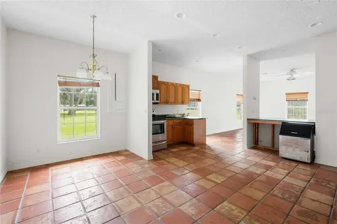 17401 S Highway 475 Summerfield FL 34491