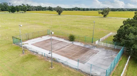 17401 S Highway 475 Summerfield FL 34491