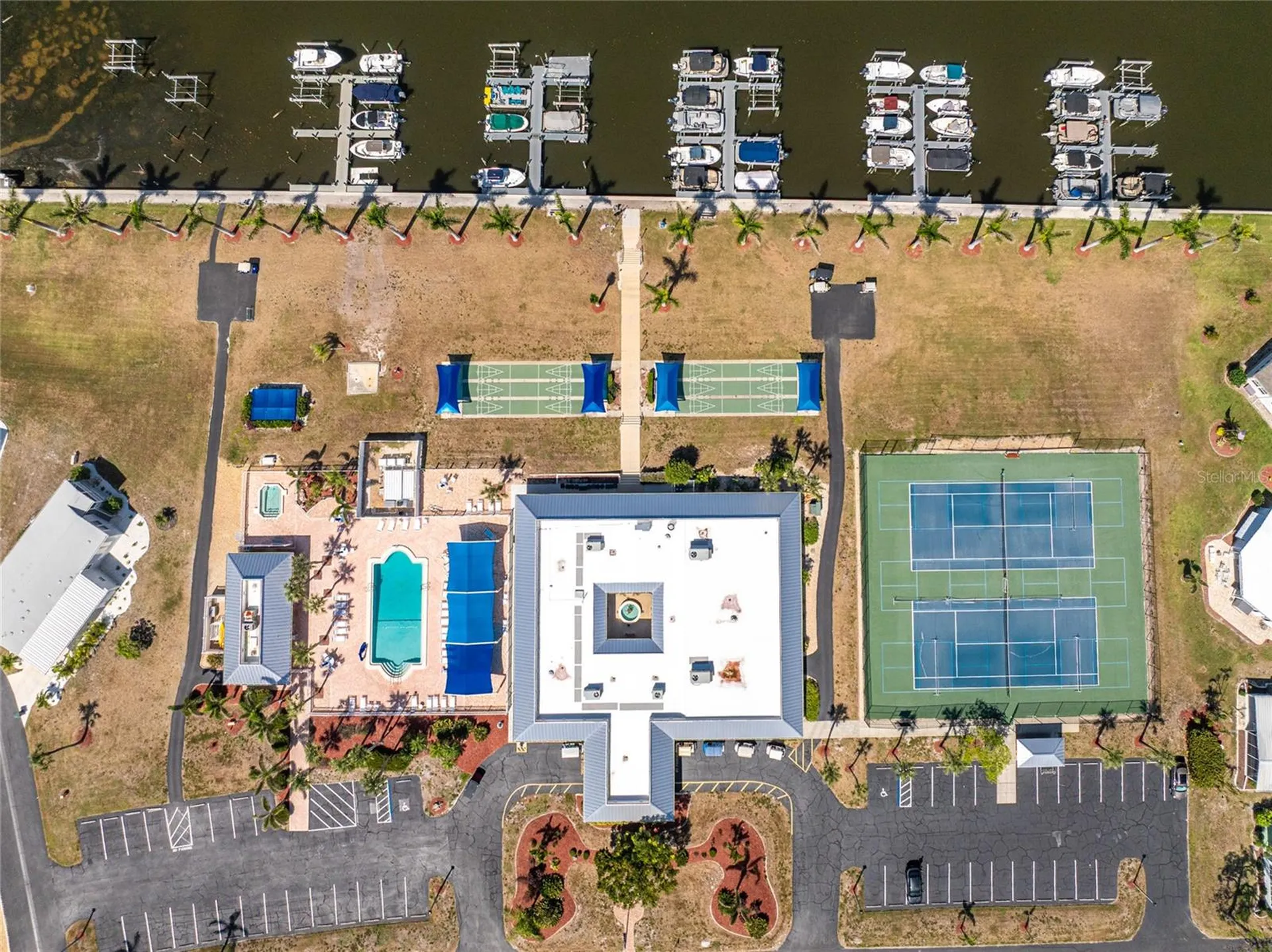 7 N Esplanade Street Englewood FL 34223