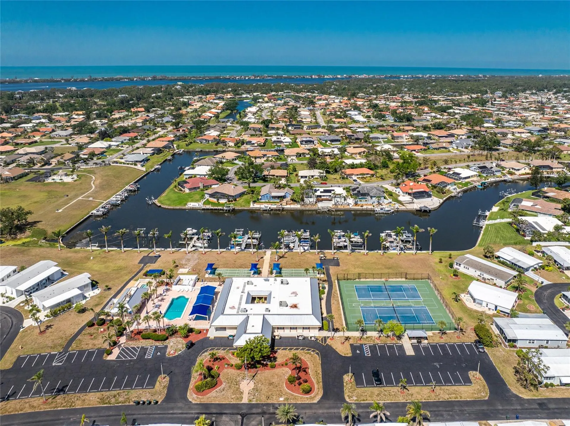 7 N Esplanade Street Englewood FL 34223
