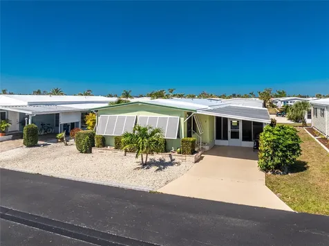 7 N Esplanade Street Englewood FL 34223
