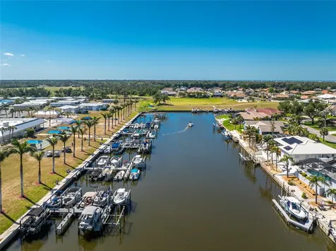 7 N Esplanade Street Englewood FL 34223