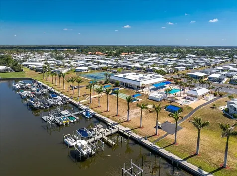 7 N Esplanade Street Englewood FL 34223