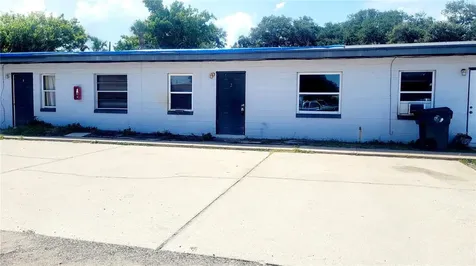 424 N Charles Street Daytona Beach FL 32114