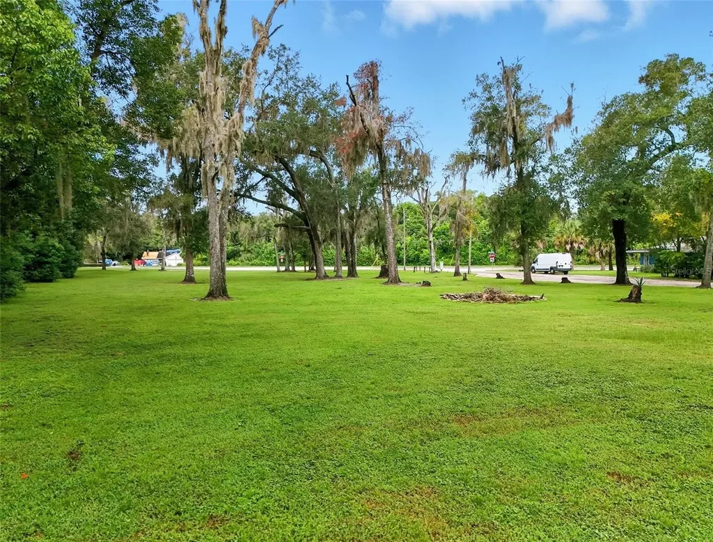 Florence Avenue Altamonte Springs FL 32701