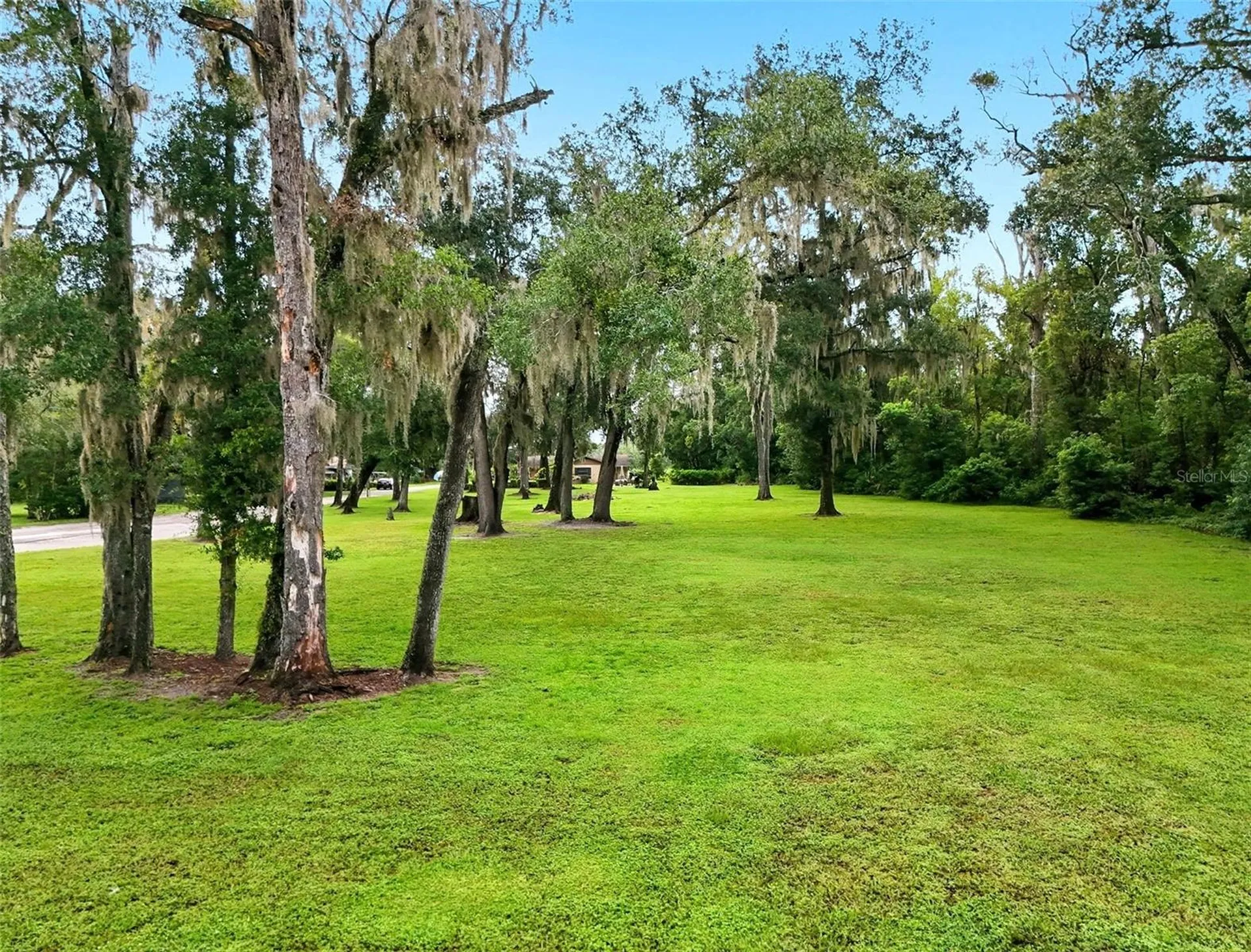 Florence Avenue Altamonte Springs FL 32701